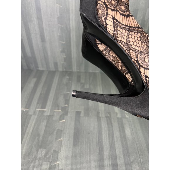 Audrey Brooke Lace Heels Black Champagne Satin Women Size 9.5